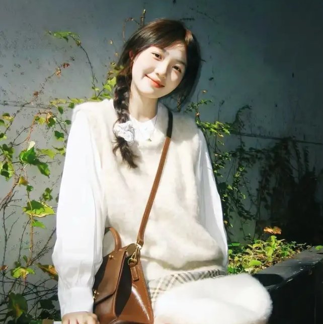 鹰峰同学请穿上衣服